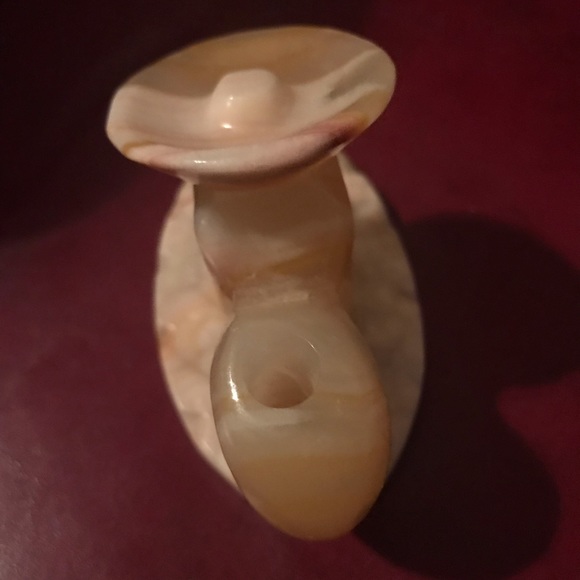 Onyx marbled stone hand carved sleeping man - Picture 3 of 6